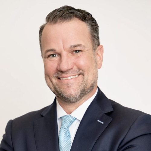 TW 2025 Headshot 2 unedited